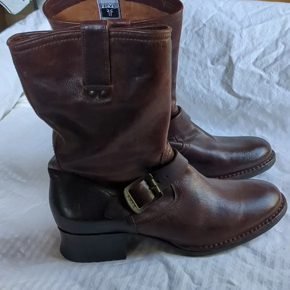 Frye boots Martina Engineer Short dark brown heeled Boot 8.5 - Picture 14 of 14